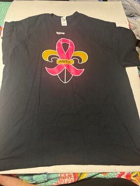 Black T-Shirt with Pink Ribbon Fleur-de-Lis 'Faith' Graphic Breast Cancer